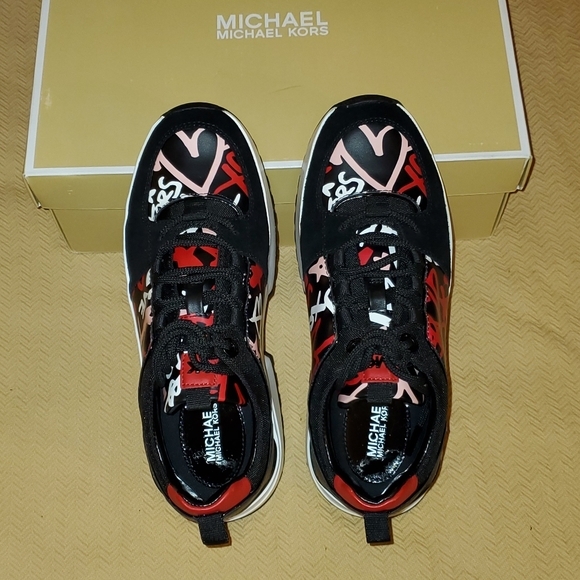 Michael Kors Cosmo Trainer Sneakers - Picture 3 of 7